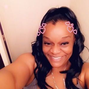 Meet your Posher, Kenyatta